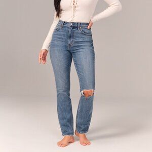 Curve Love High Rise 90s Slim Straight Jean Size 26/2 Short